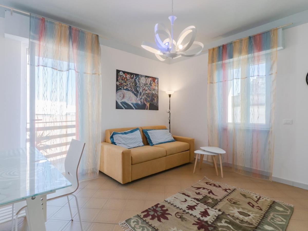Salento 4 Stars - Blue & Yellow Squinzano Bagian luar foto
